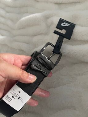 Nike Men’s Black Leather Belt  XL